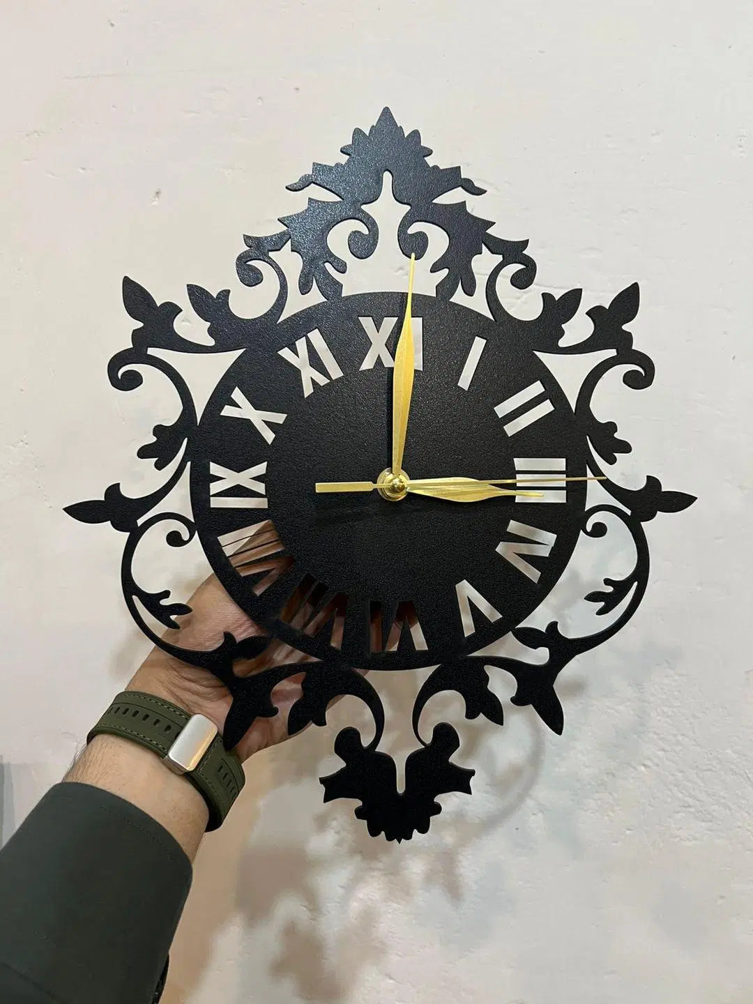 Stylish Black Analogue Wall Clock